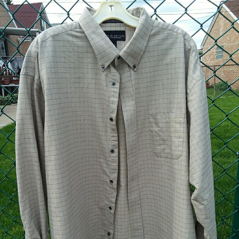 Men's  Croft & Barrow Long Sleeve Shirt. Size XXL